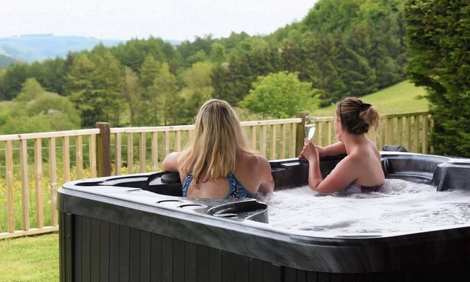 Bleddfa Cabin | 2 bedroom accommodation in Bleddfa, Knighton