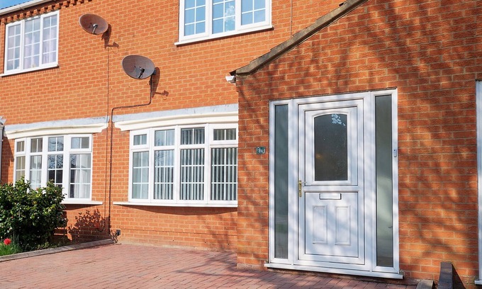 Lincoln Cottage | 2 bedroom accommodation in Skegness