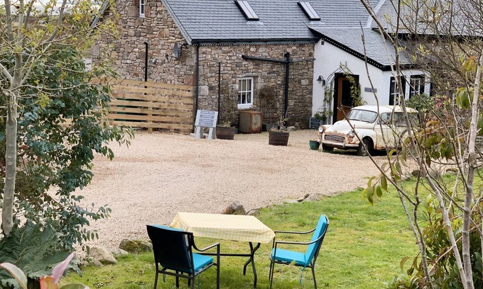 Kilmory Cottage | 2 bedroom accommodation in Sliddery