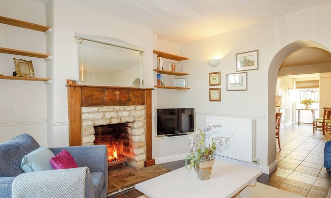 Easton on the Hill Cottage | 2 bedroom accommodation in Easton On The Hill, near Stamford