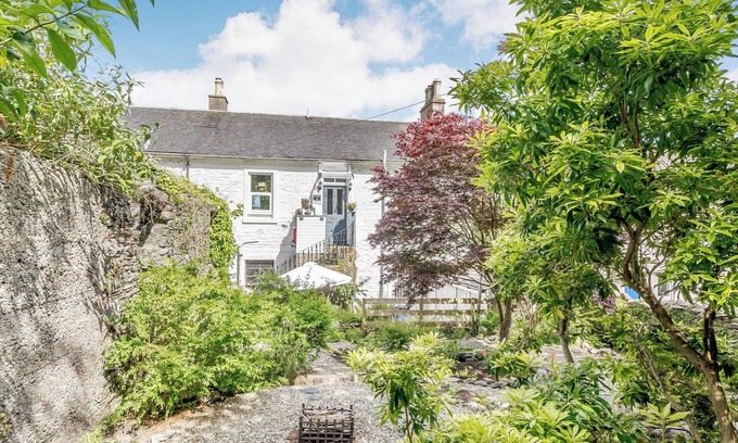 Kilmun Cottage | 2 bedroom accommodation in Blairmore, near Dunoon