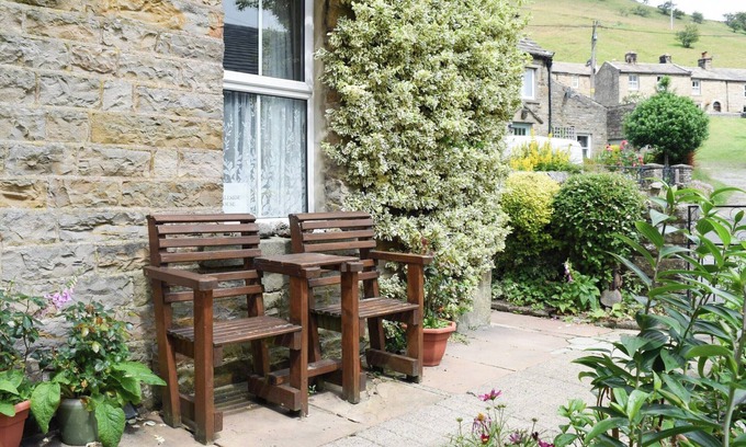 Worton Cottage | 2 bedroom accommodation in Gunnerside, near Reeth