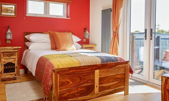 Fitling House | 2 bedroom accommodation in Fitling, near Hornsea