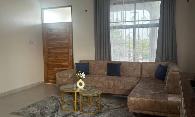 Dar es Salaam Apartment | 2-bedroom apartment in charming Dar es Salaam with AC, Free WiFi and many more.