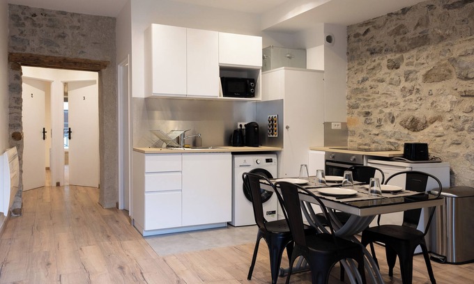 Bonneville Apartment | 2-bedroom apartment in downtown Bonneville!