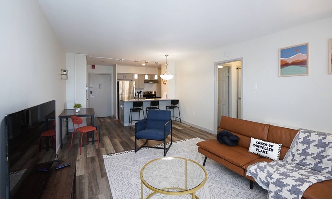 Midtown Apartment | 2-bedroom apartment in Midtown Memphis with AC, fitness room