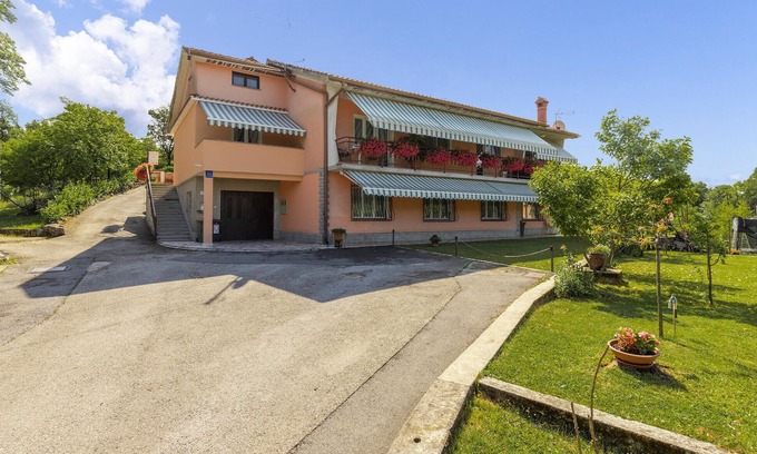 Mucici Apartment | 2 bedroom beautiful apartment in Mucici