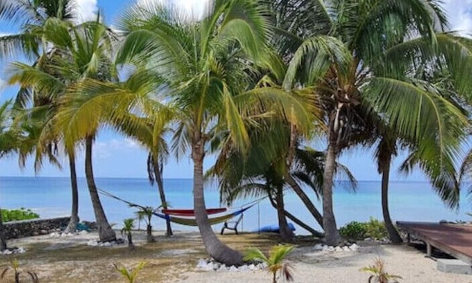 Creek House | 2 bedroom Cottage by the Sea