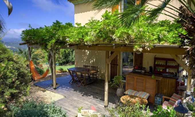 Calcatoggio Villa | 2 bedroom cottage in the countryside, panoramic view and close to the sea.