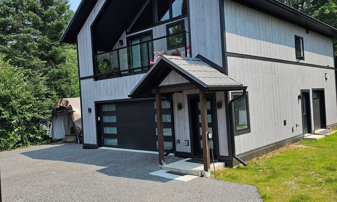 Utterson Apartment | 2 Bedroom Executive Apartment in Utterson