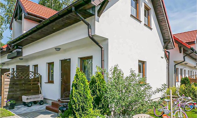 Dabki Apartment | 2 Bedroom Gorgeous Apartment In Bobolin