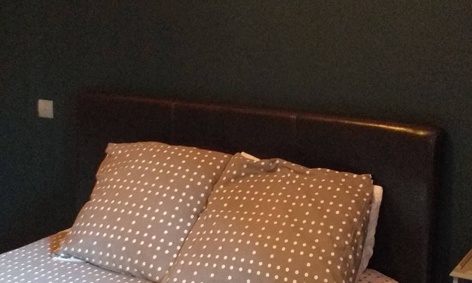 Ales Bed & Breakfast | 2 bedroom house for 2 people