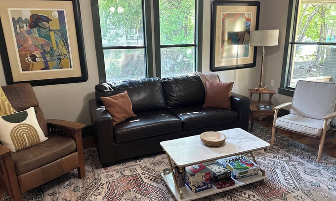 Stephenville House | 2-bedroom house in Stephenville—walk to downtown and 2 minutes from TSU campus