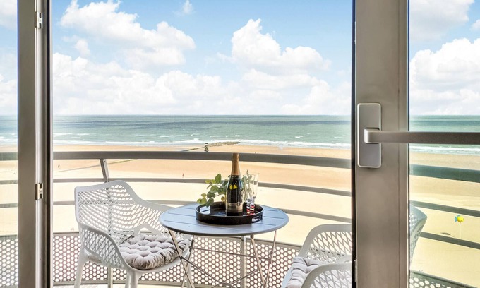 Ostend Apartment | 2 bedroom lovely apartment in Oostende