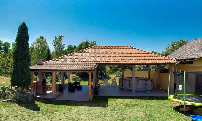 Duga Resa House | 2 bedroom lovely home in Duga Resa