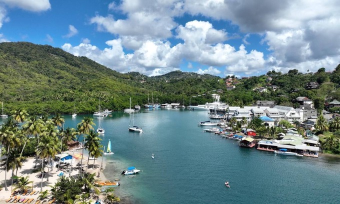 Marigot Bay Apartment | 2 Bedroom Marigot Marina apartment, with free access to Zoetry Hotel