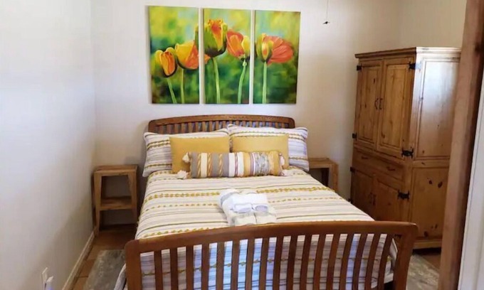 Sonoita House | 2 bedroom~ mountain views~close to town and wineries