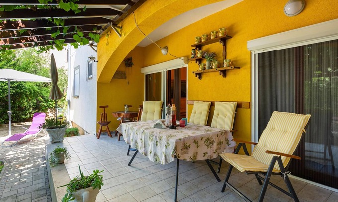 Jurandvor Apartment | 2 bedroom nice apartment in Baska