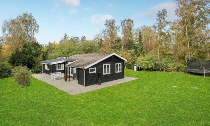 Askeby House | 2 bedroom nice home in Askeby