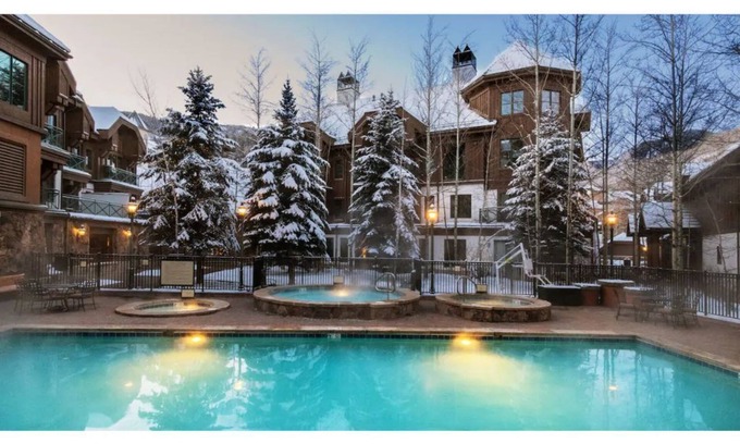 Highlands Townhomes House | 2 bedroom penthouse at Hyatt mountain lodge ski