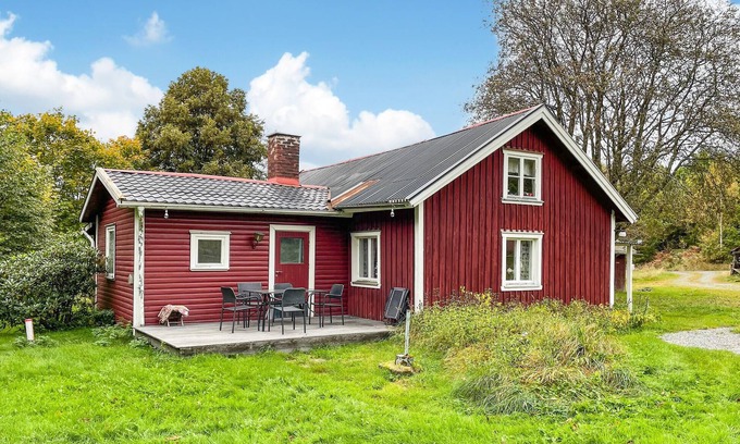 Oxnevalla House | 2 bedroom stunning home in öxnevalla