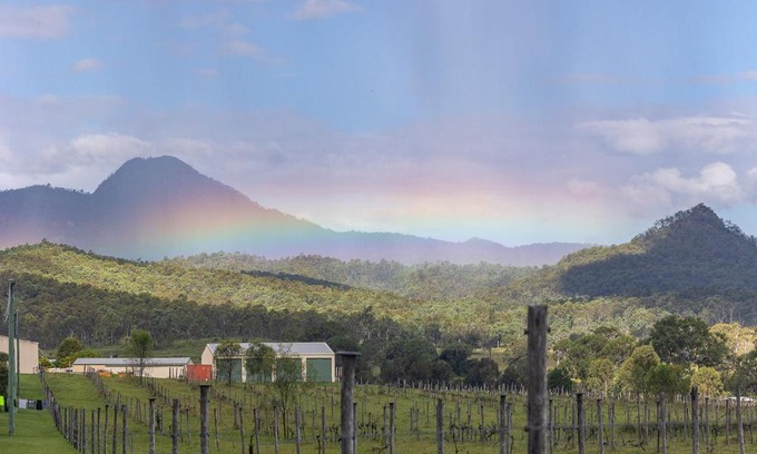 Peak Crossing Villa | 2 Bedroom Villa Countryside Retreat