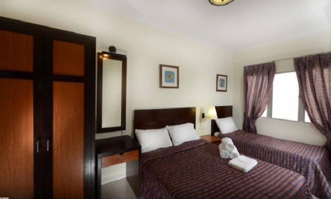 Kuala Teriang Apartment | 2 BR Apartment with Mountain View