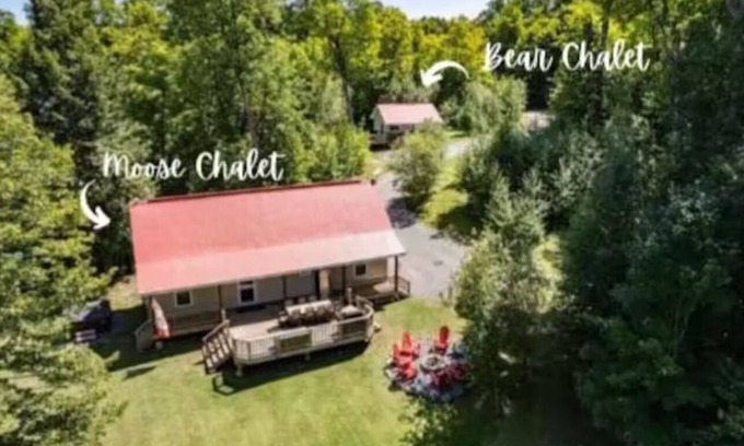 South River Cottage | 2 Chalets-Hot Tub, sleeps 10, private sandy beach!