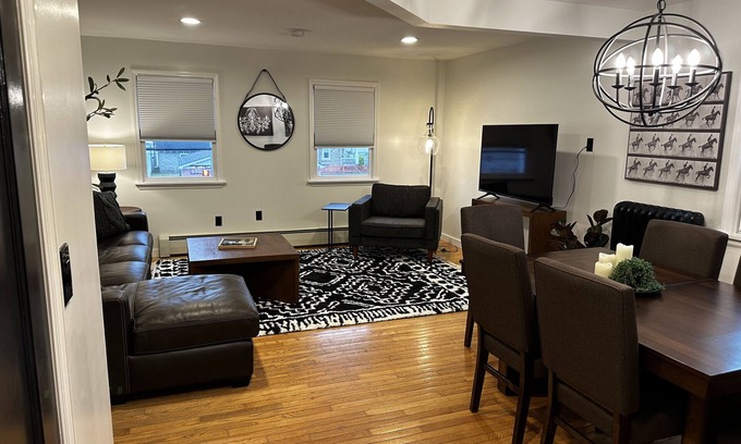 West End Apartment | #2 Chestnut new lovely 2BR Apt 0.5 mile to Cooperstown All Star Village