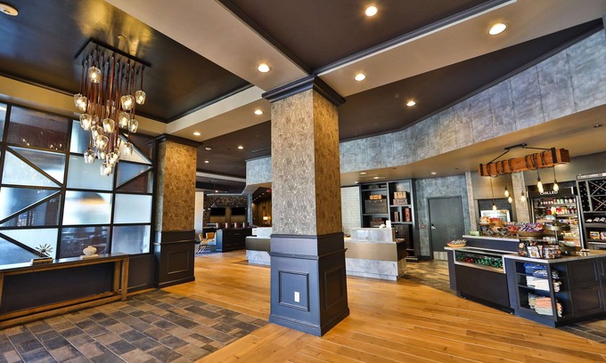 Historic District - North Hotel | 2 Connecting Suites at a Hotel