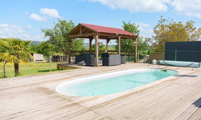 Savigny-Poil-Fol House | 2 Gites 20 Couchages 2 Piscines 2 spa Chauffés Sécurisés Entièrement Privés