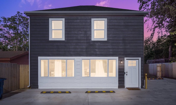 Cherry Street House | 2 Luxury Homes | Utica Square | 5 BR & 4 BA