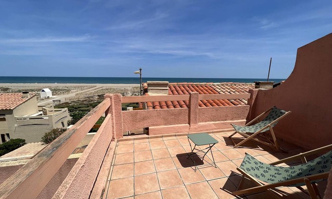Port Leucate Villa | 2-Room House, 4 Pers, Seafront, A/C, Parking