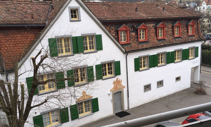 St. Gallen Apartment | 2 rooms with balcony, central, quiet location