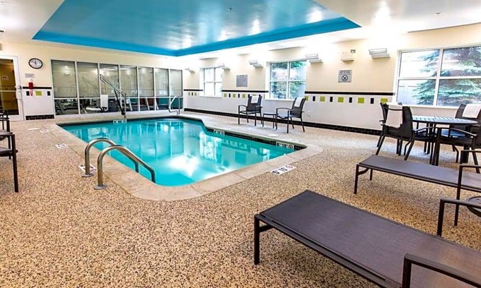 Exeter Hotel | 2-Star Hotel ∙ Fairfield Inn and Suites by Marriott Portsmouth Exeter