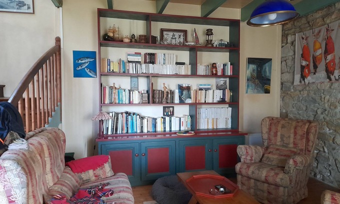 Camaret-sur-Mer House | 2 steps from the port and beaches, house with large garden.