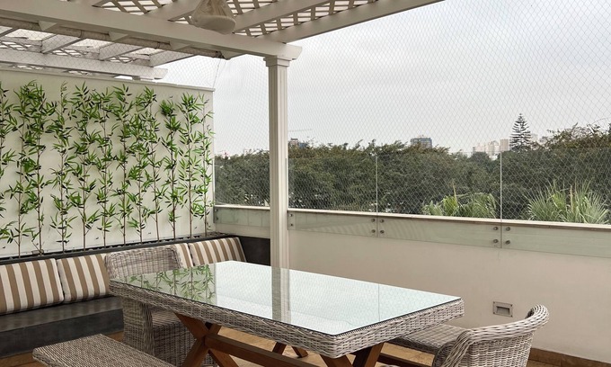 Miraflores Apartment | 2 Story Penthouse Apartment with outdoor patio