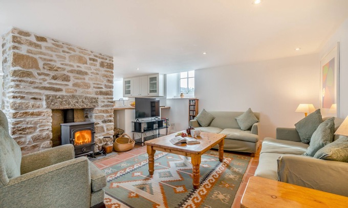Saint Erth Praze House | 2 The Chapel - Two Bedroom House, Sleeps 4