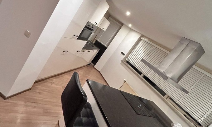 Almere Stad Apartment | 20 minutes to Amsterdam