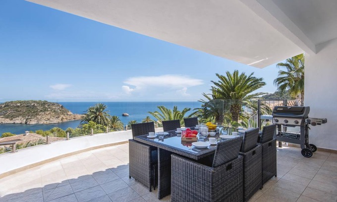 Mar Azul House | 200 m² House ∙ 6 bedrooms ∙ 12 guests