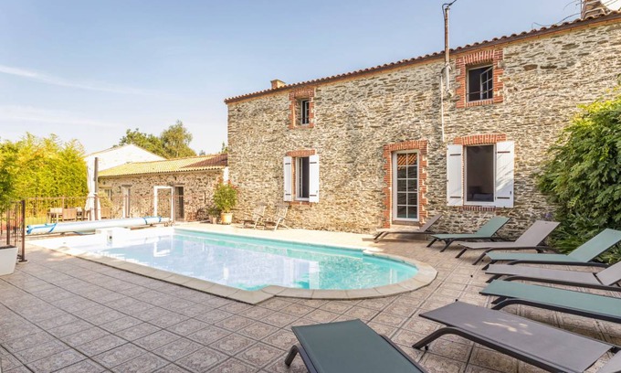 Pornic Cottage | 210 m² Cabin ∙ 7 bedrooms ∙ 14 guests