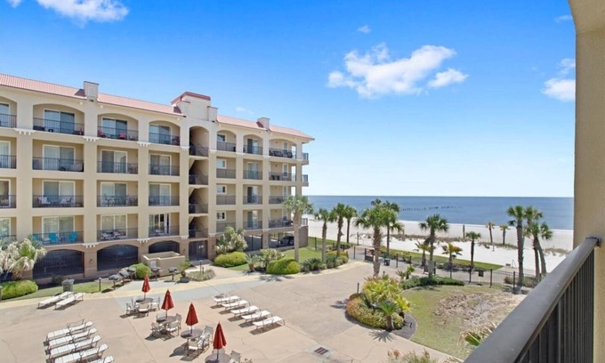 Henderson Point Condo | #222 Gorgeous 2 bedroom unit