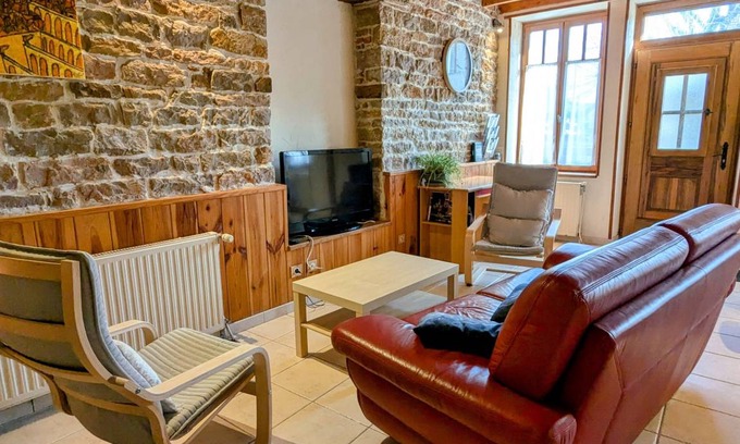 Gevrey-Chambertin et de Nuits-Saint-Georges Cottage | 227 m² Cabin ∙ 6 bedrooms ∙ 12 guests