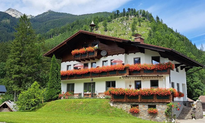 Hinterstoder Hotel | 23 m² Hotel ∙ 1 bedroom ∙ 2 guests