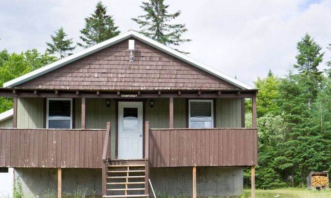 Saint-Gabriel-de-Valcartier Ski Chalet | 2355/3 · Cottage Champagnat