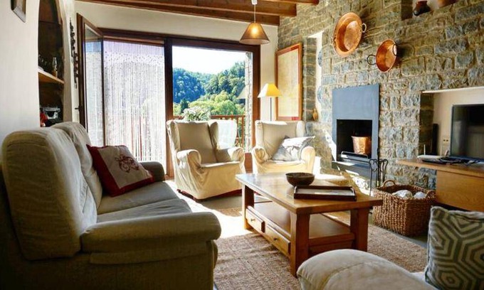 Rupit I Pruit House | 240 m² House ∙ 3 bedrooms ∙ 8 guests
