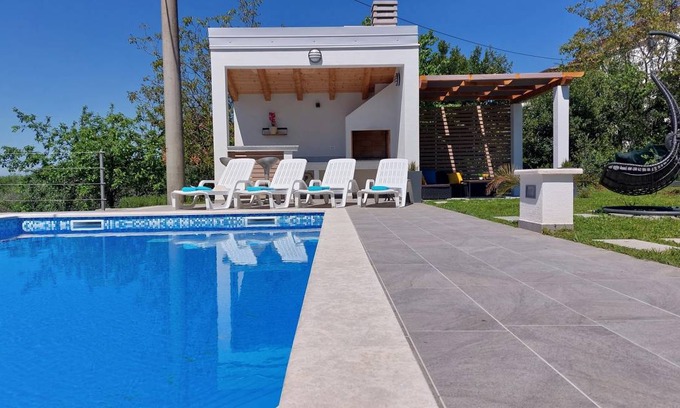 Brtonigla Villa | 240 m² Villa ∙ 4 bedrooms ∙ 10 guests