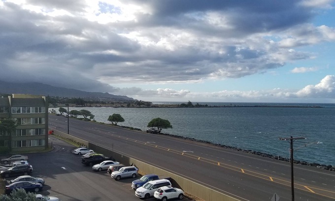 Kahului Condo | 25 Feet Unobstructed Harbor View!