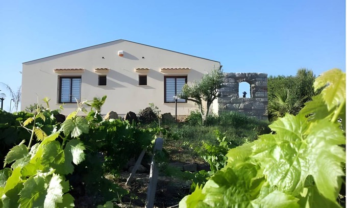 Calatafimi Bed & Breakfast | 25 m² Bed and breakfast ∙ 3 guests