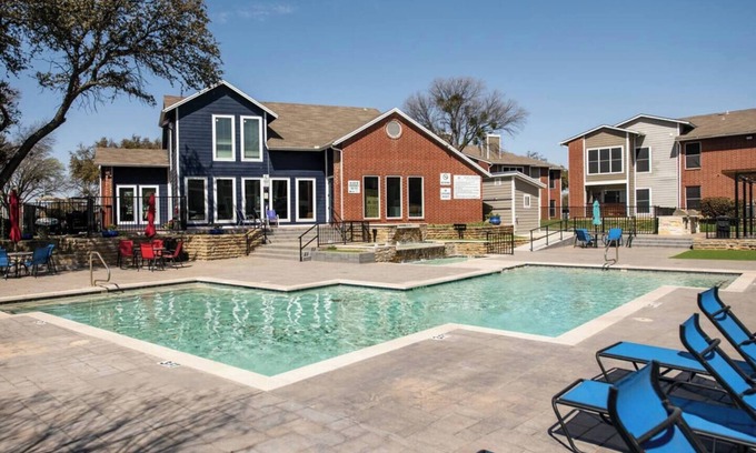 Irving Apartment | 25% Upgraded 2BD, Pool, DFW South 183/161- Irving